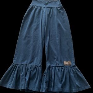 Matilda  Jane capris